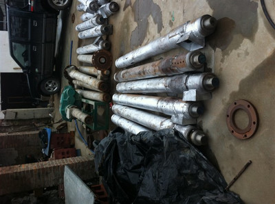 明遠(yuǎn)機(jī)械設(shè)備 專業(yè)供應(yīng)螺桿，多型號(hào)可選，支持定制